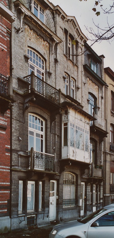 Boulevard des Déportés 34 et 36, Tournai (© APEB, photo 2002).