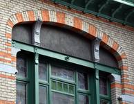 Rue Saint-Quentin 30, Bruxelles Extension Est, étage, détail de la porte-fenêtre (© APEB, photo 2015).